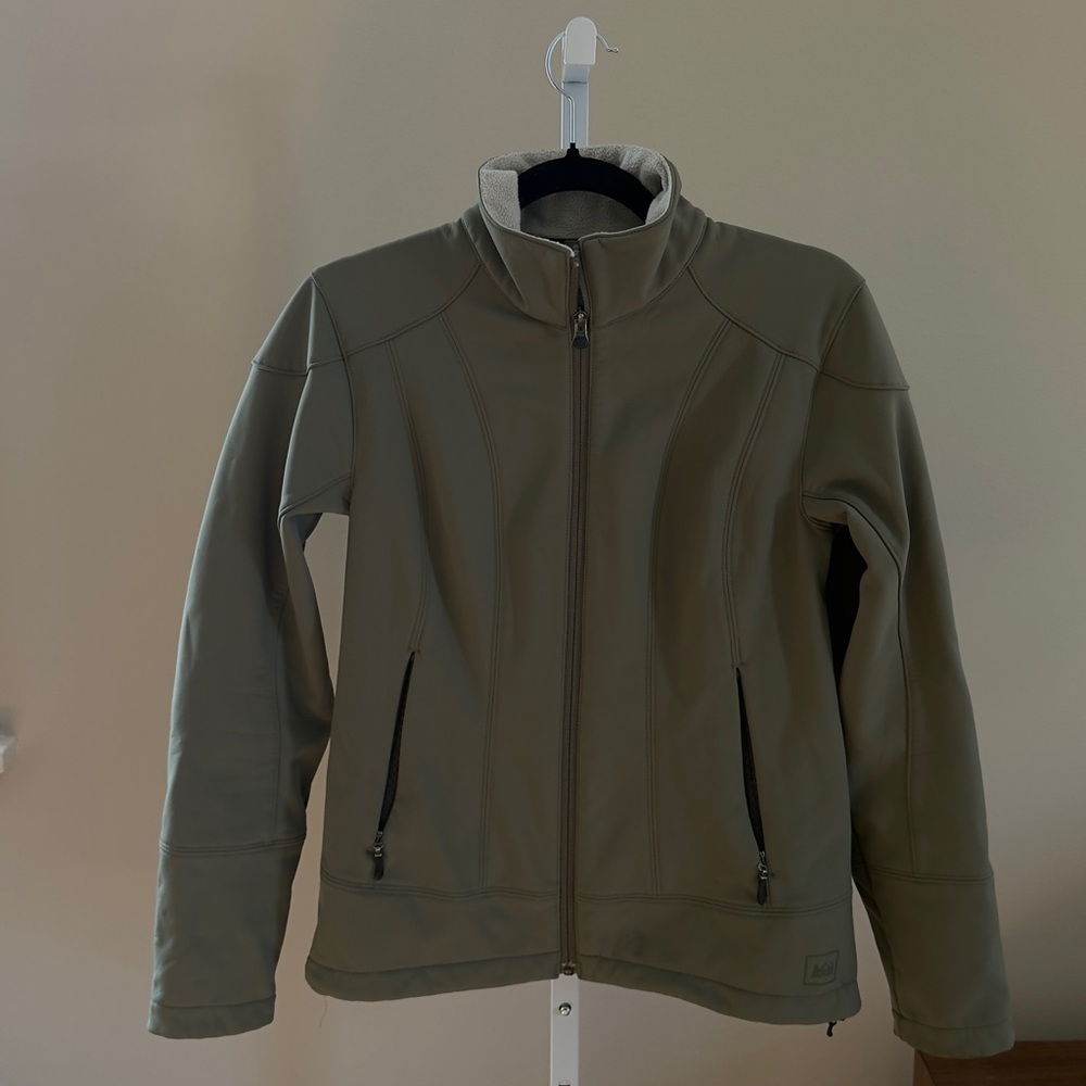 REI women’s fleece waterproof coat